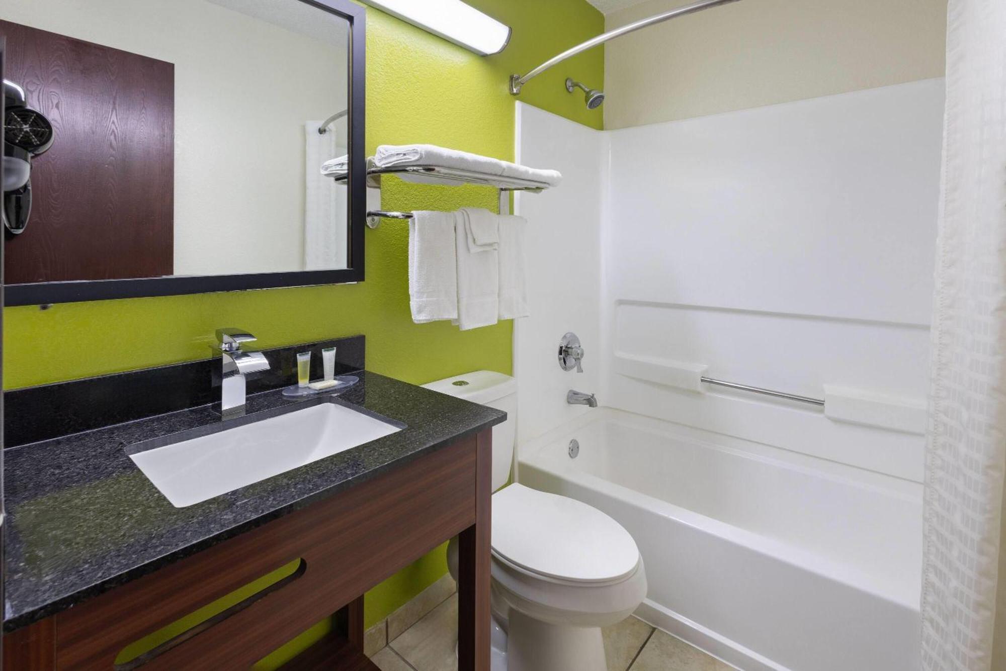 Super 8 By Wyndham South Boston Va Motel Luaran gambar